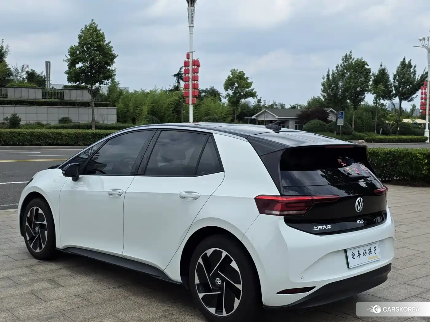 Volkswagen ID.3 2024 Белый из Китая, фото 3