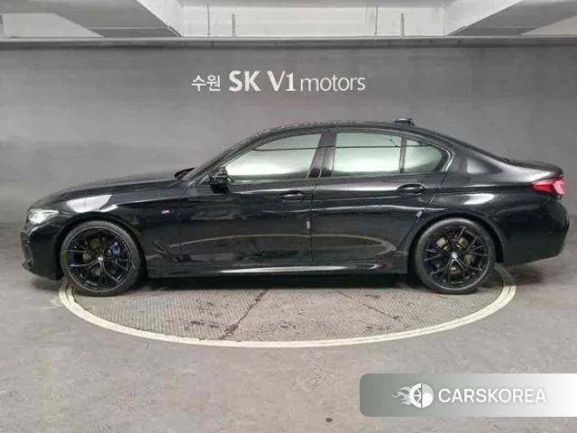 BMW 5 Series (G30) id 3473364 из Кореи 13