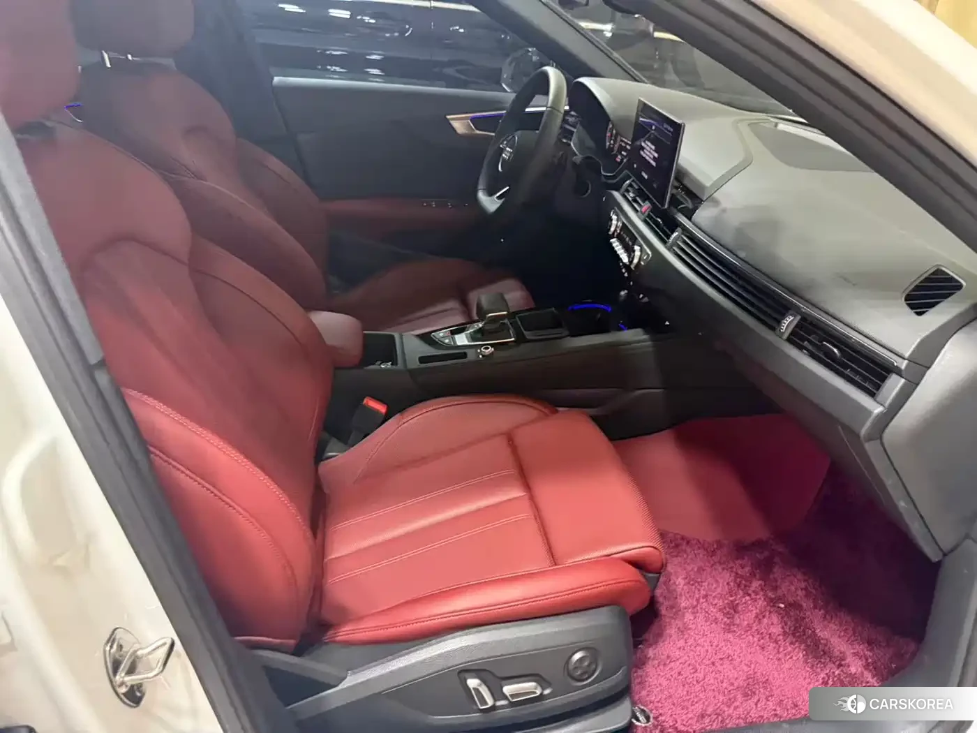 Audi A4L 2025 Белый из Китая, фото 3