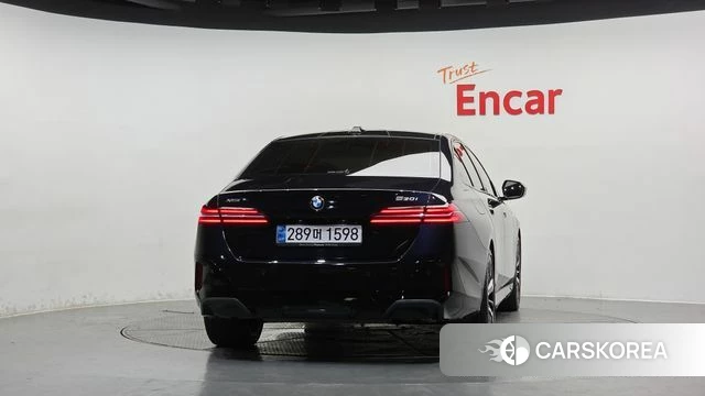 BMW 5 Series (G60) id 4749191 из Кореи 23