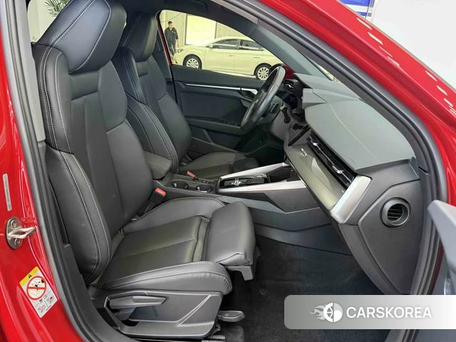 Audi A3 id 4272825 из Китая 13