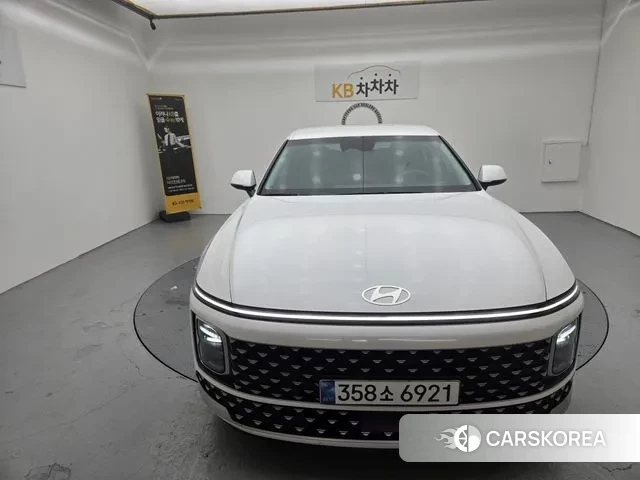 Hyundai Grandeur (GN7) id 3620147 из Кореи 13