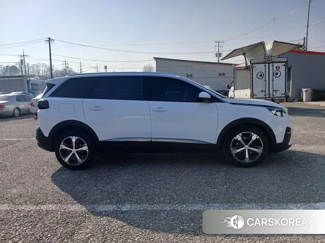 Peugeot 5008 second generation id 3644147 из Кореи 13