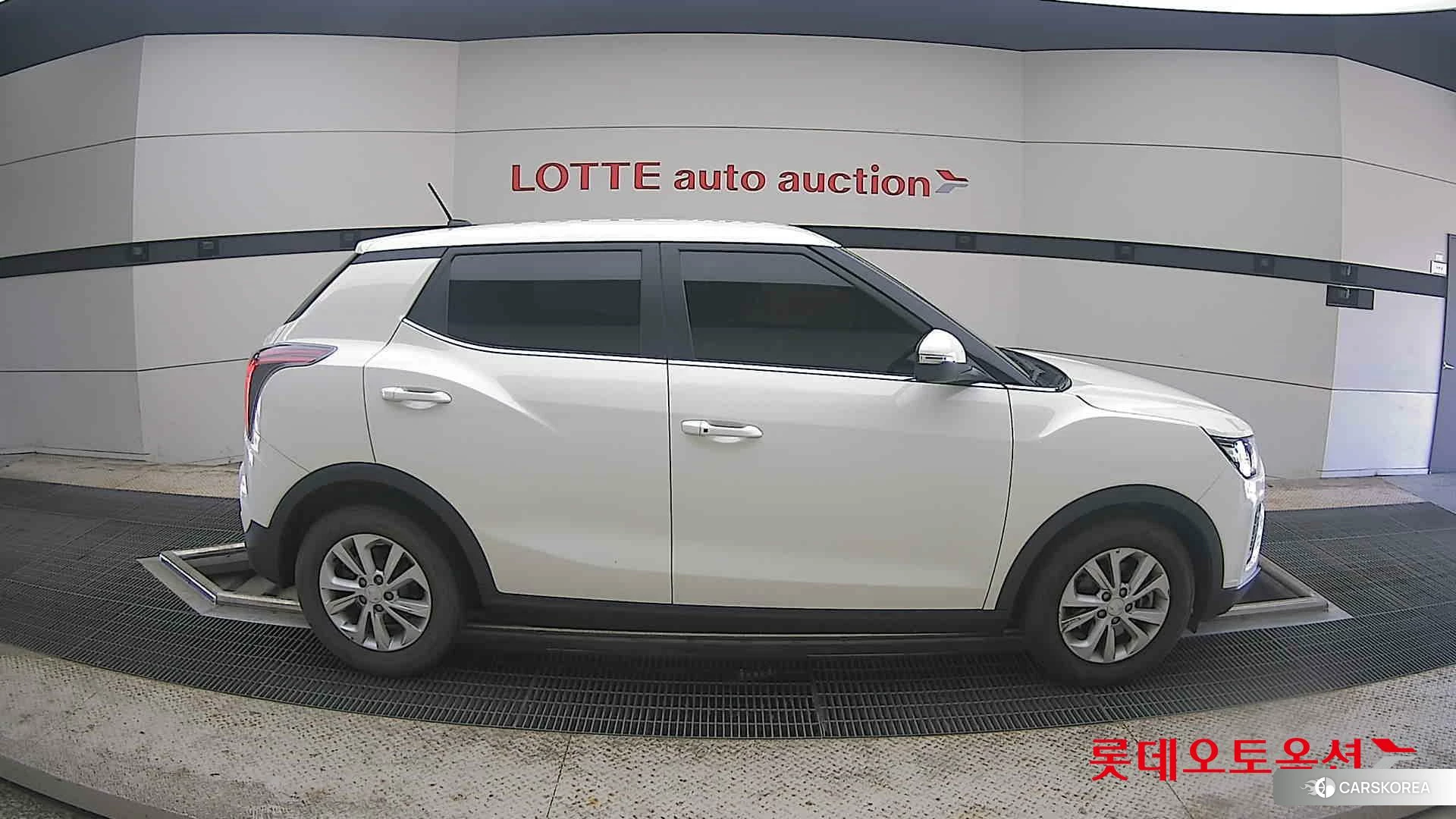 SsangYong Tivoli id 4419042 из Кореи 23