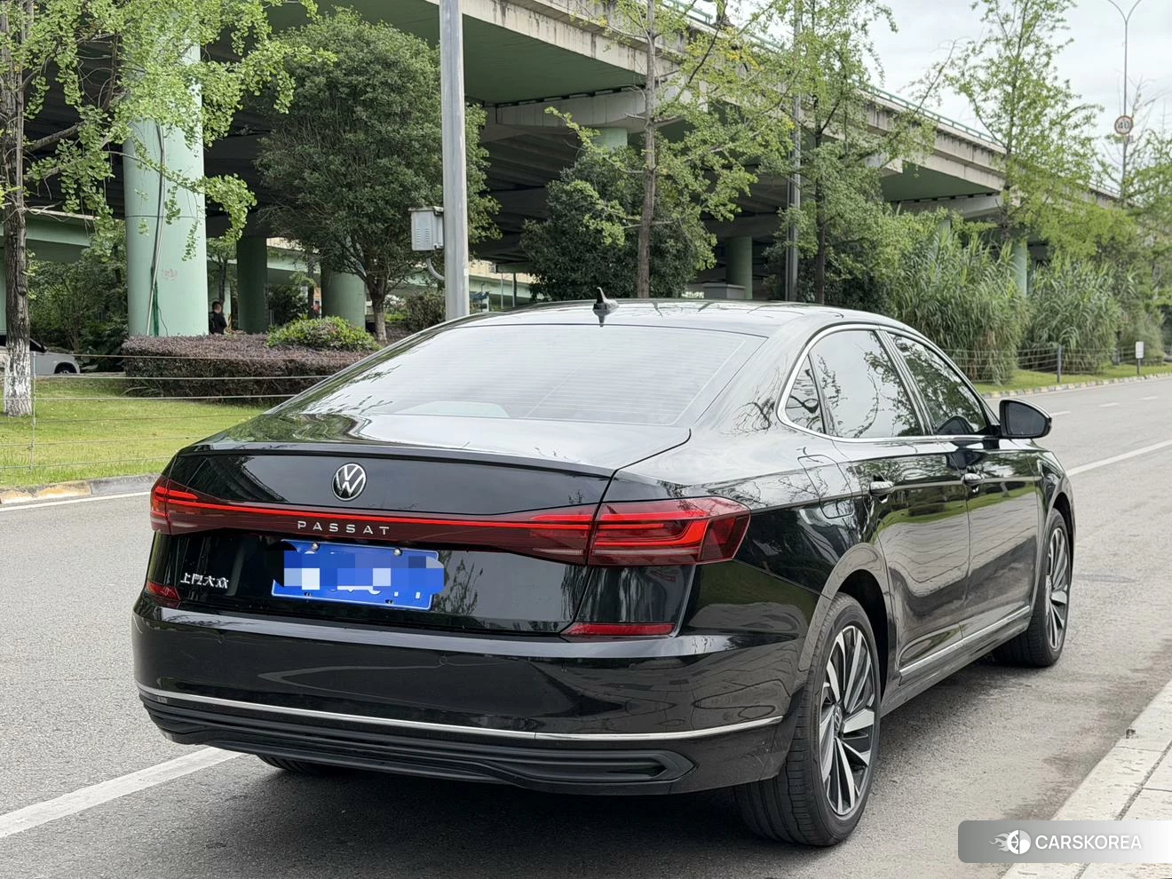Volkswagen Passat id 4512753 из Китая 7