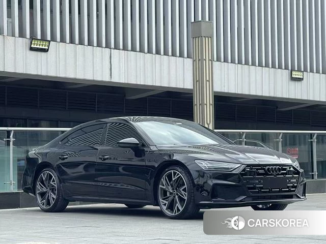 Audi A7L id 4261794 из Китая 12