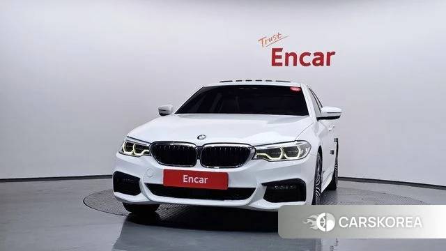 BMW 5 Series (G30) id 4530449 из Кореи 23