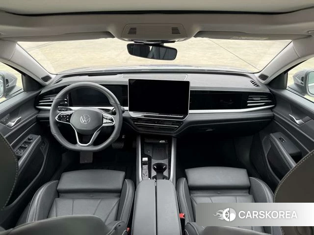 Volkswagen Passat id 4275709 из Китая 11
