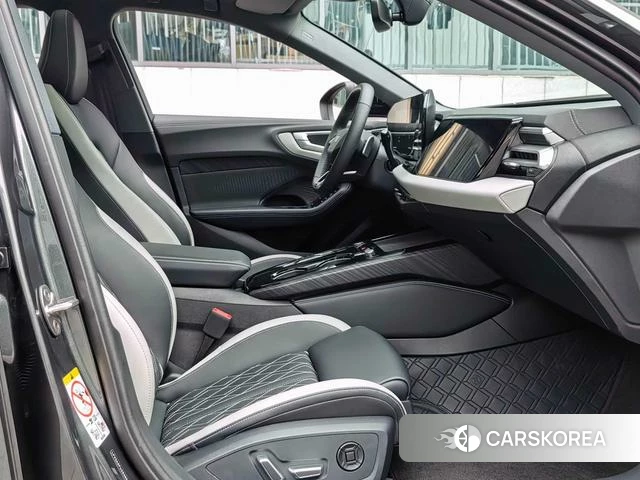 Audi A5L id 4298382 из Китая 15