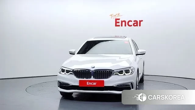 BMW 5 Series (G30) id 3568419 из Кореи 13