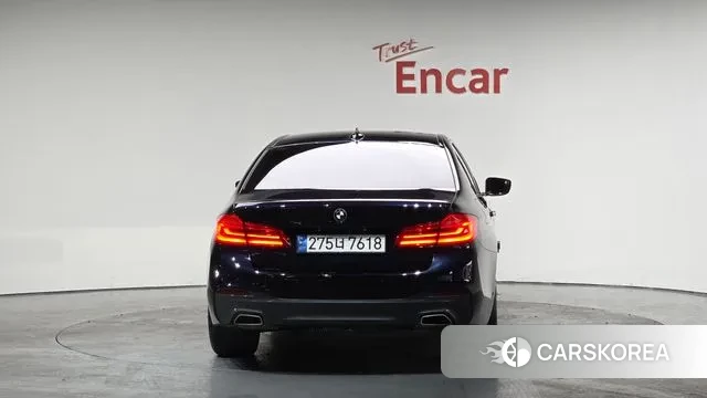 BMW 5 Series (G30) id 3520557 из Кореи 13