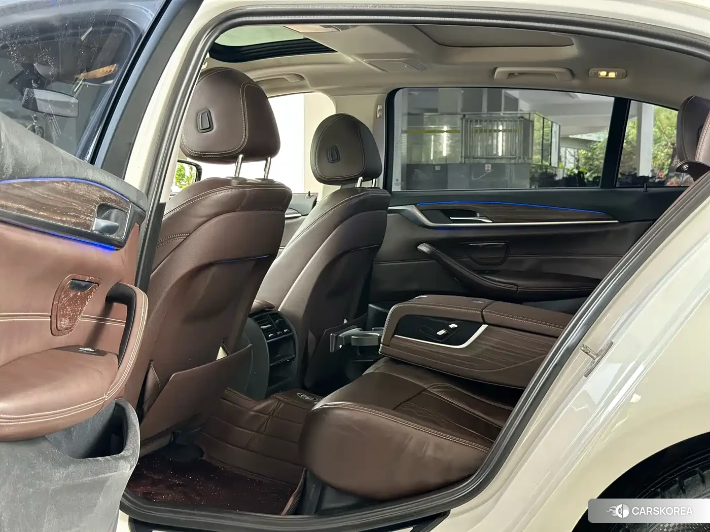 BMW 5 series 2018 Белый из Китая, фото 3