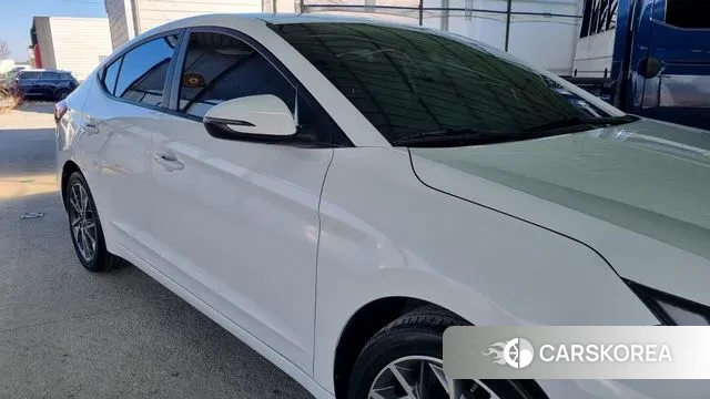 Hyundai The New Avante AD id 3612318 из Кореи 7