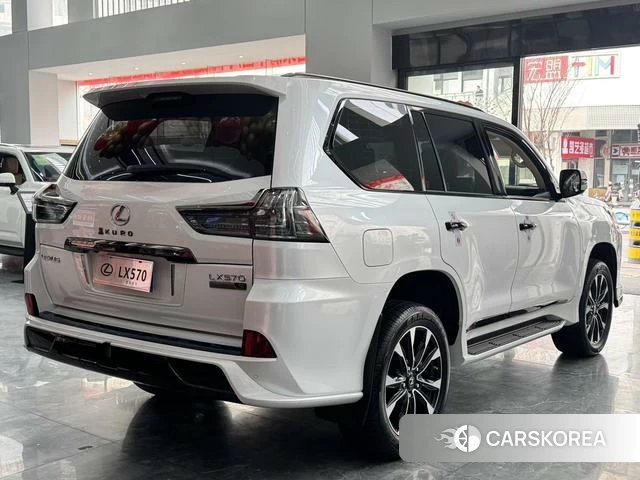 Lexus LX id 4273766 из Китая 9