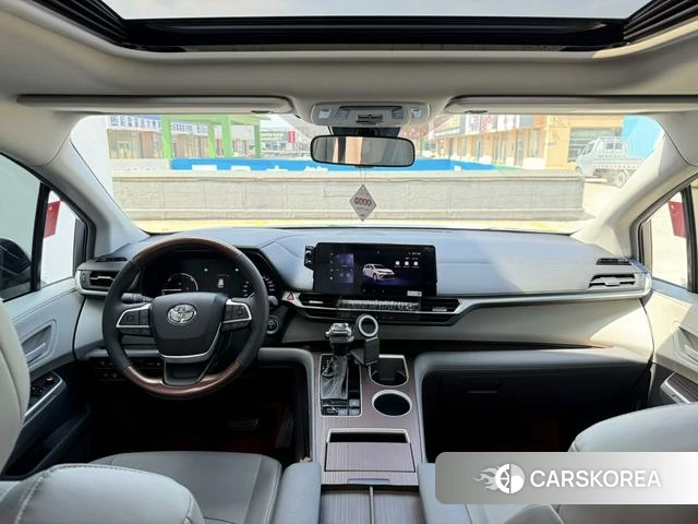 Toyota Grevia id 4306977 из Китая 8