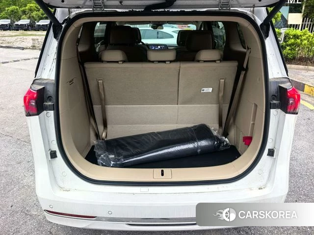 Buick GL8 PHEV id 4198772 из Китая 13