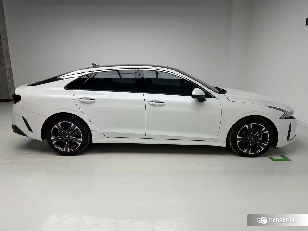 Kia K5 id 4405772 из Китая 11