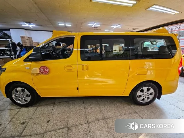 Hyundai The New Grand Starex id 3789721 из Кореи 12