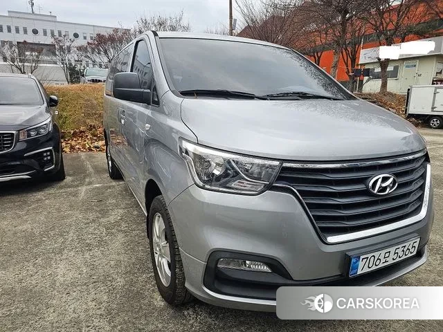 Hyundai The New Grand Starex id 3557269 из Кореи 13