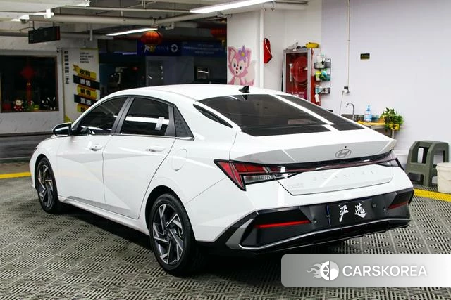 Hyundai Elantra id 4273062 из Китая 17