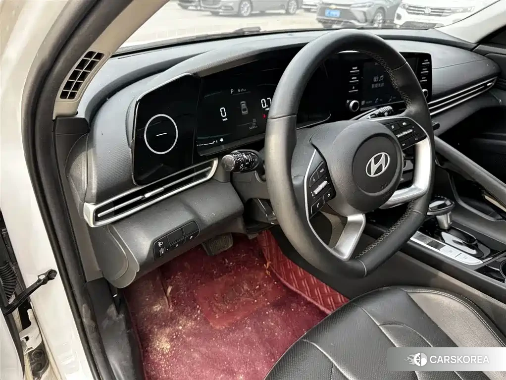 Hyundai Elantra id 4554106 из Китая 9