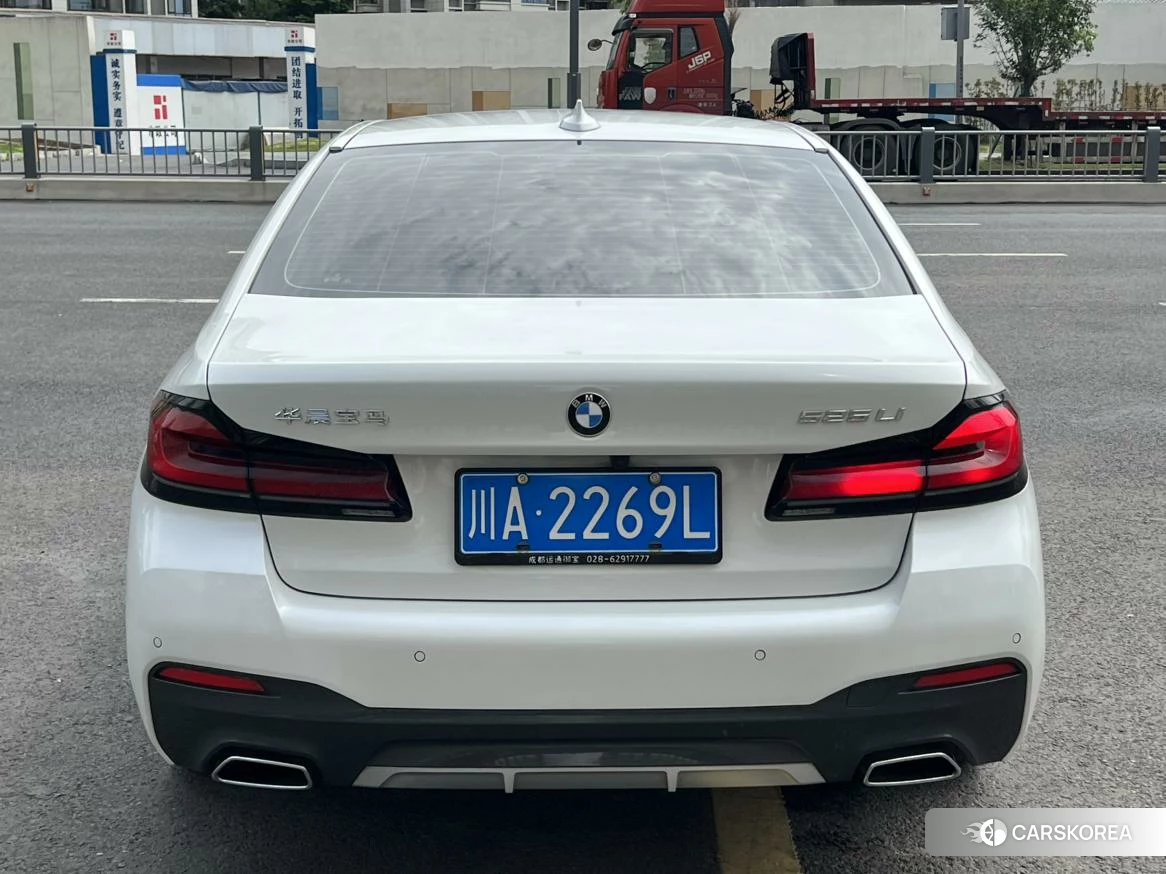 BMW 5 series id 4492911 из Китая 8