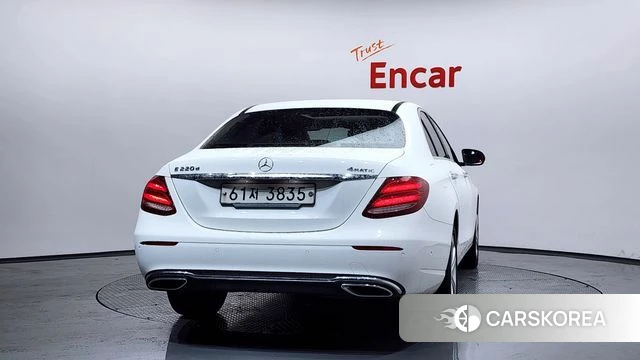 Mercedes-Benz E-Class W213 id 3808258 из Кореи 13