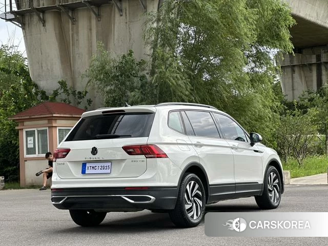 Volkswagen Tiguan L id 4261284 из Китая 13