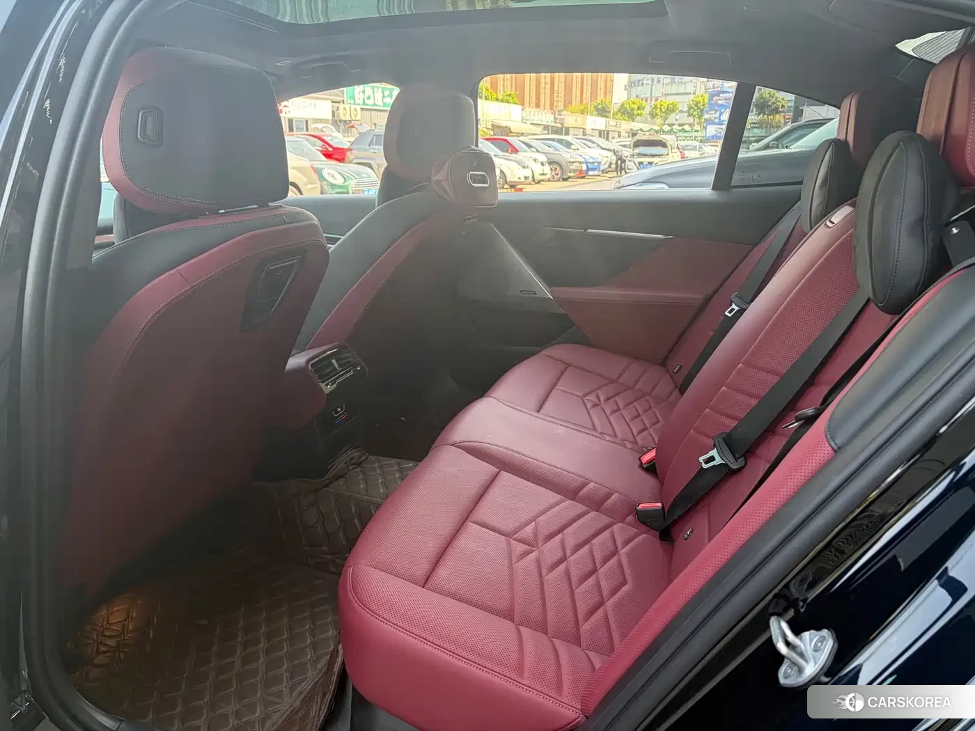 BMW i5 2025 Черный из Китая, фото 6