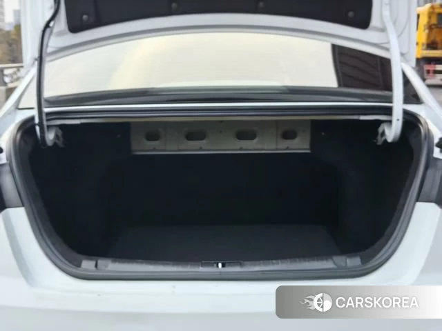 Geely Geometry A id 4212685 из Китая 10