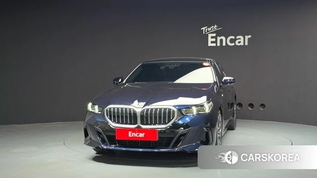 BMW 5 Series (G60) id 3890980 из Кореи 13