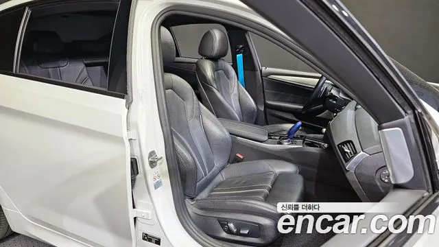 BMW 5 Series (G30) id 2675218 из Кореи 13