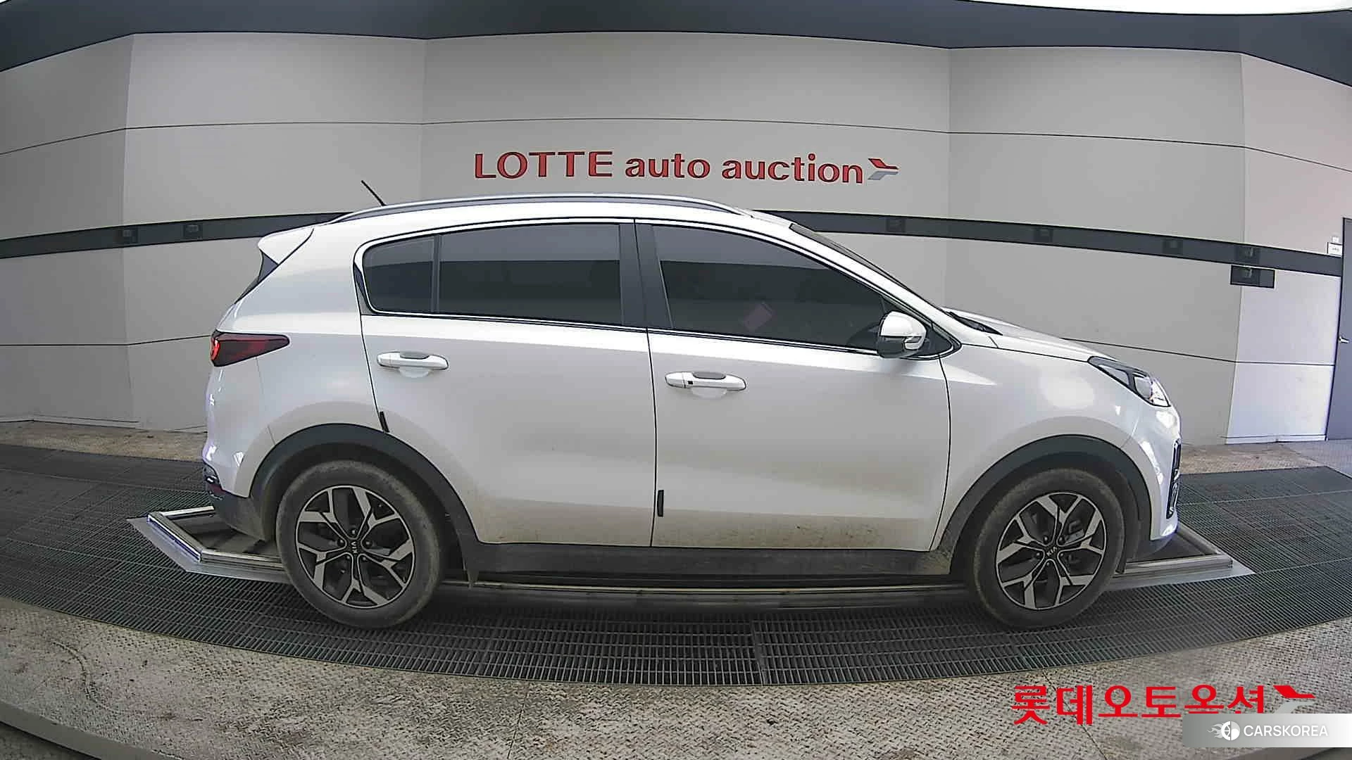 Kia Sportage id 3882088 из Кореи 23