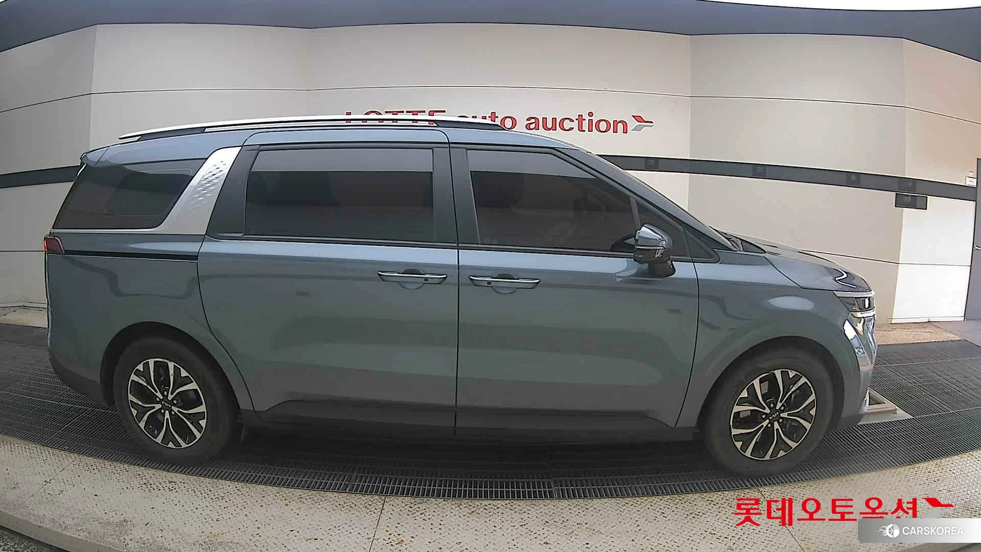 Kia Carnival id 4909249 из Кореи 23