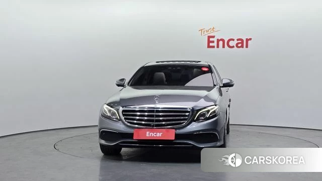 Mercedes-Benz E-Class W213 id 4225812 из Кореи 23