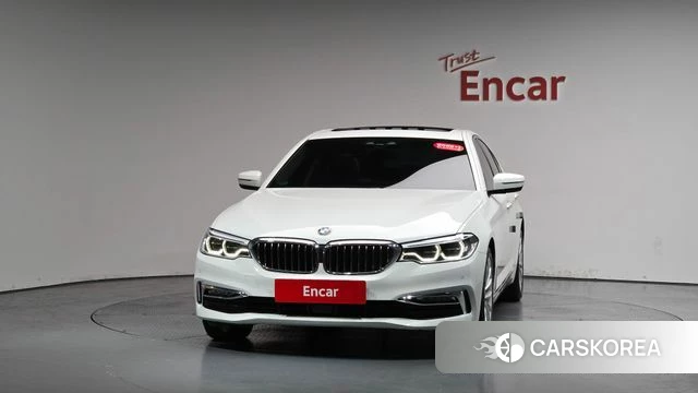 BMW 5 Series (G30) id 4269440 из Кореи 23