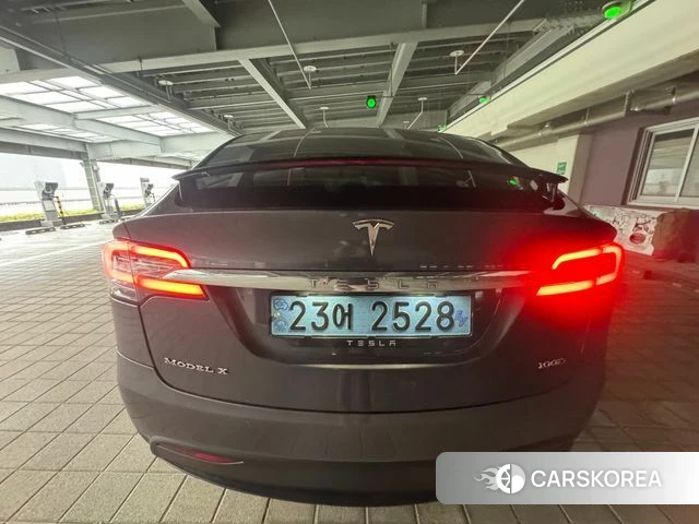 Tesla Model X 2018 Черный из Кореи, фото 3