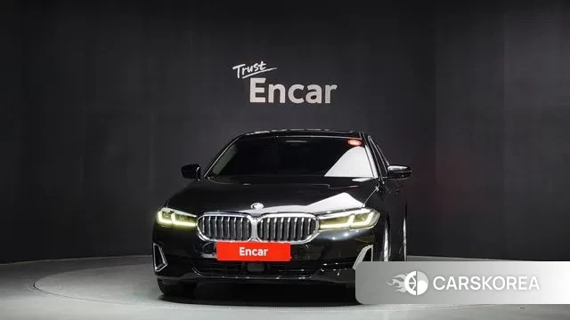 BMW 5 Series (G30) id 3432298 из Кореи 13