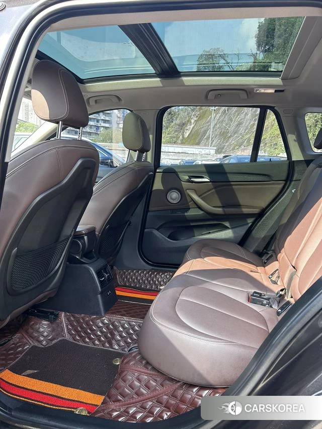 BMW X1 id 4258650 из Китая 7
