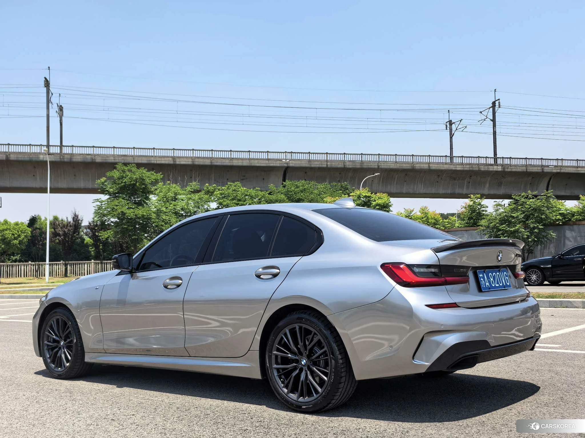 BMW 3 series id 4440627 из Китая 9