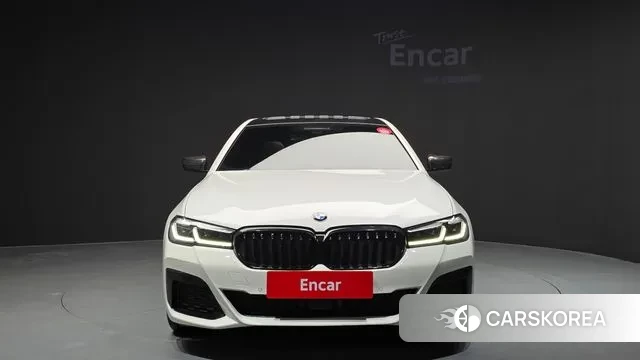 BMW 5 Series (G30) id 3753404 из Кореи 13