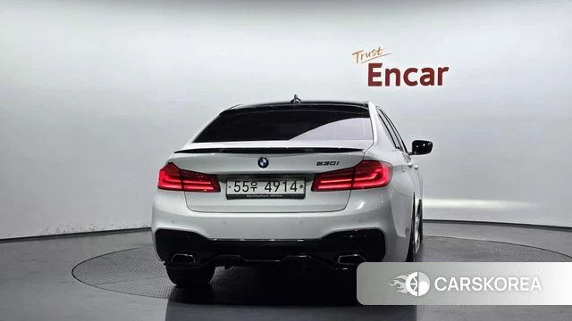 BMW 5 Series (G30) id 4684534 из Кореи 23