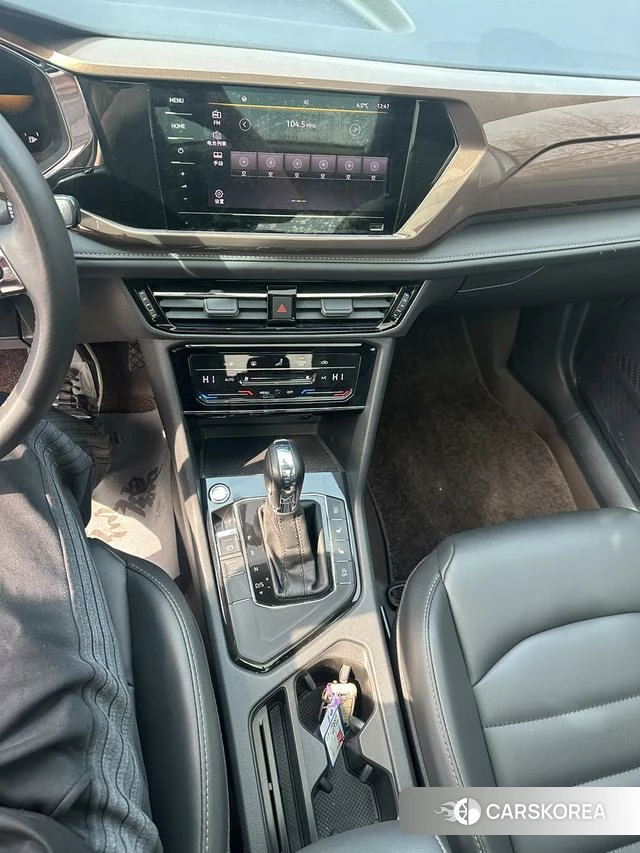 Volkswagen Tuyue id 4263050 из Китая 10