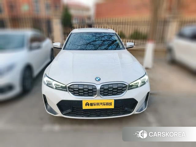 BMW 3 series 2023 Белый из Китая, фото 3