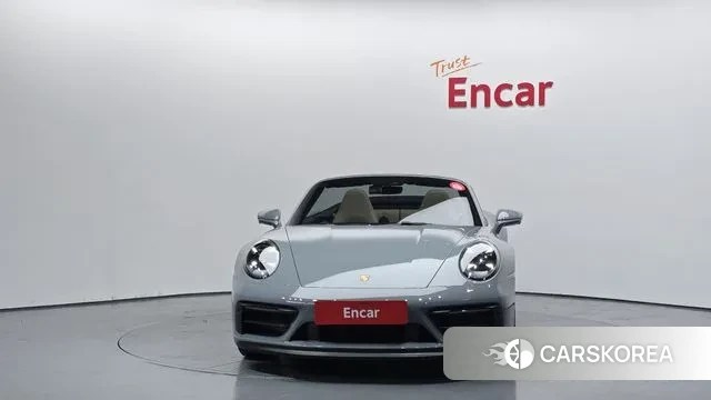 Porsche 911(992) id 3359852 из Кореи 13