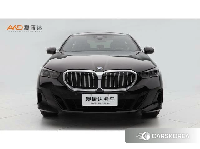 BMW 5 series 2025 Черный из Китая, фото 3