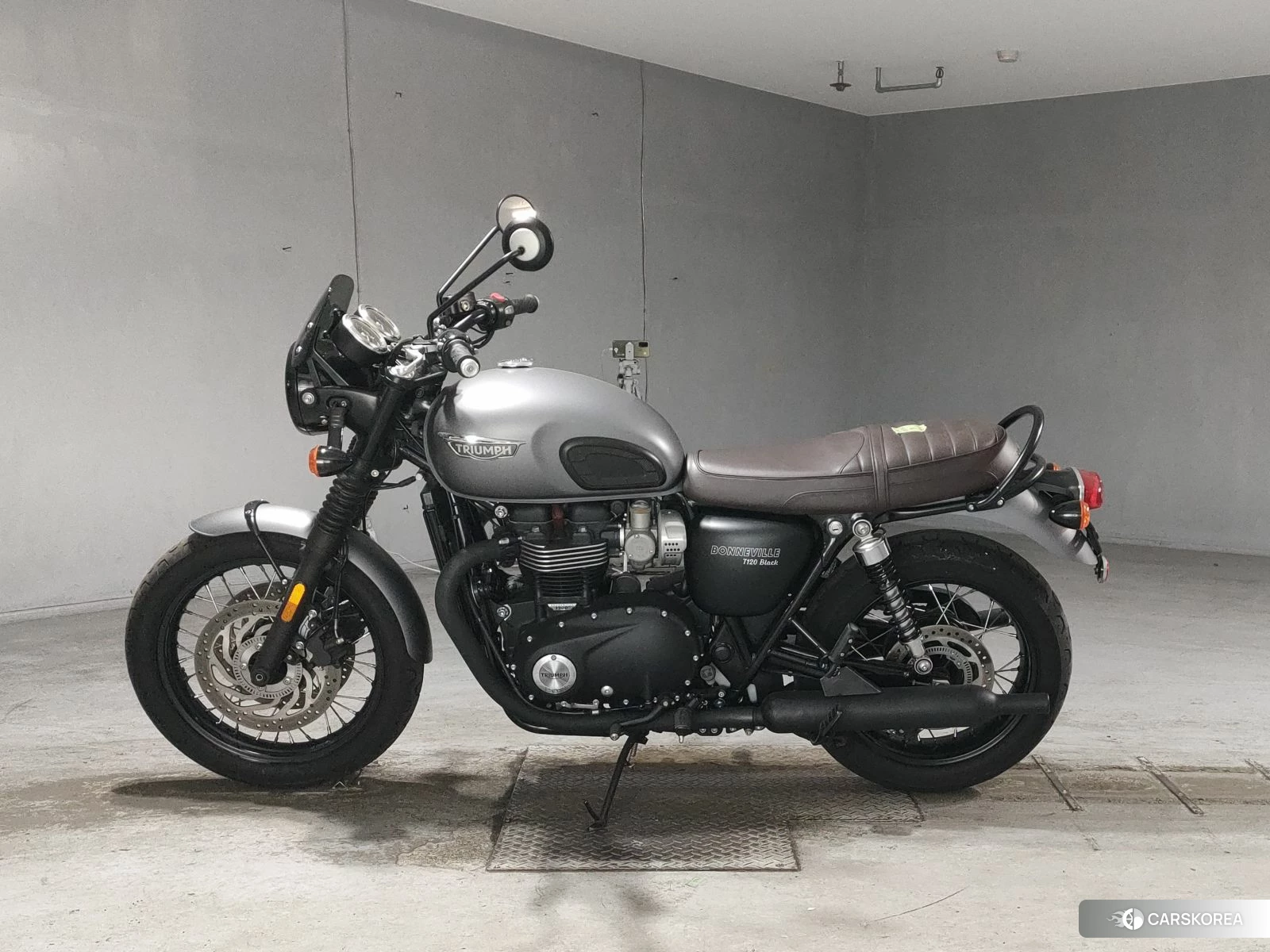 Проданный OTHER TRIUMPH T120 BONNEVILLE 2017 из Японии, фото 3