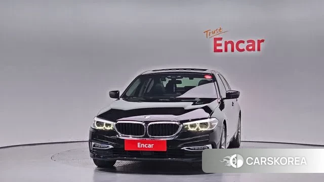 BMW 5 Series (G30) id 3188318 из Кореи 13