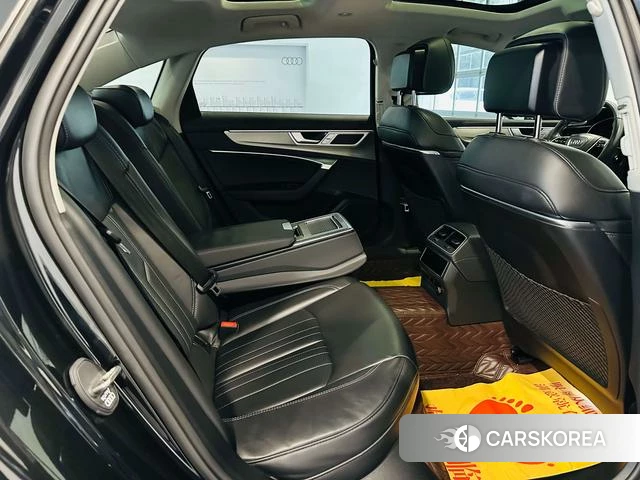 Audi A6L id 3889091 из Китая 11