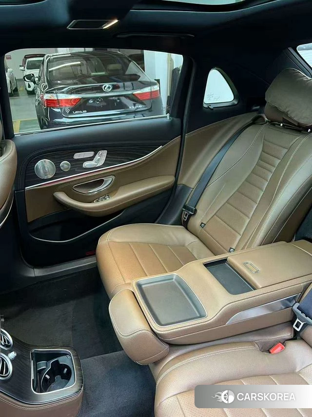 Mercedes-Benz E-class id 4259877 из Китая 12